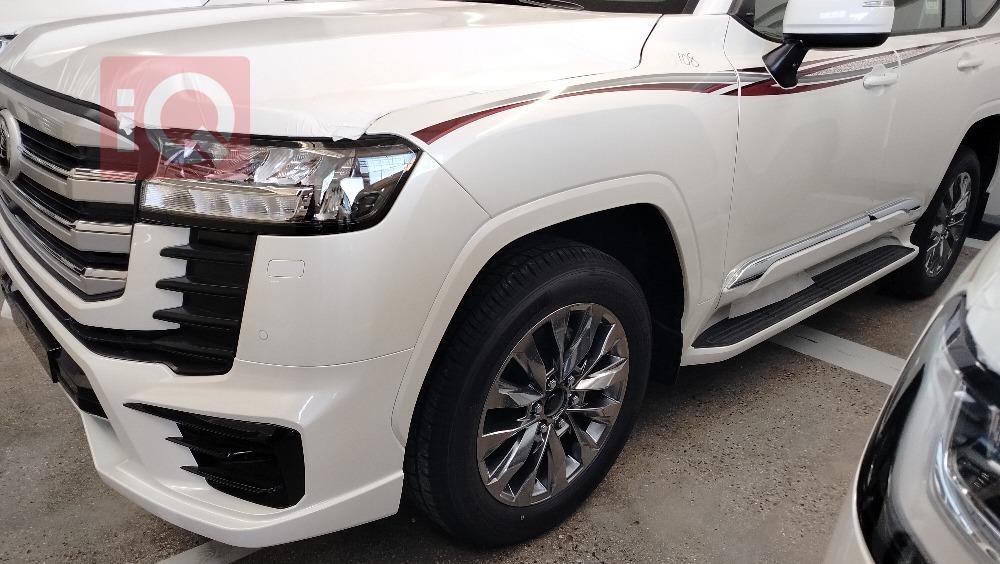 تويوتا لاندكروزر